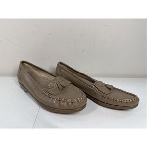 Women's 9 N SAS‎ Softie Tassel Kiltie Mocha Beige Leather Shoes Loafers Slip-On